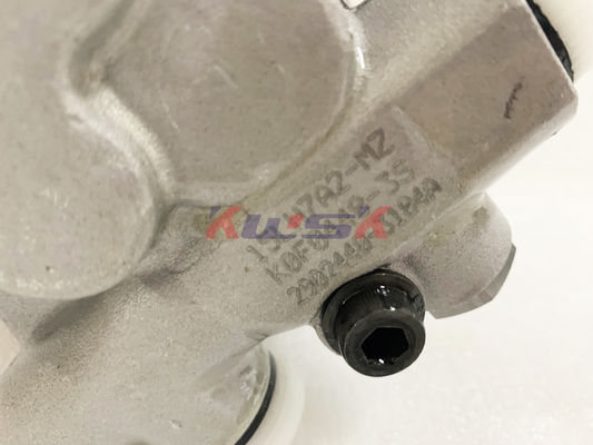 SH350-5  Sumitomo Gear Pump 2902440-3184A  Hydraulic Pump K3v180