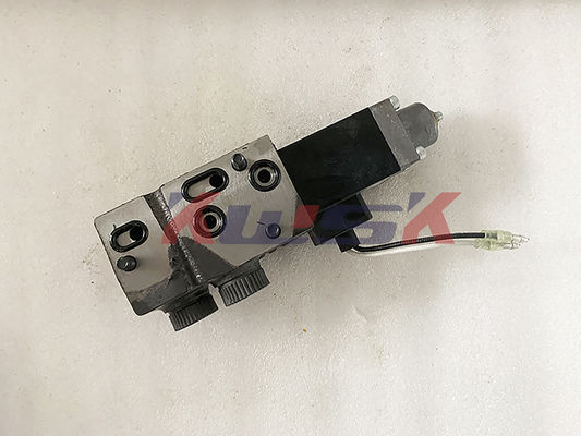 HD1430 HD820 Kato Excavator Parts K3V112 Solenoid Valve Set Excavator Hydraulic Pump Parts